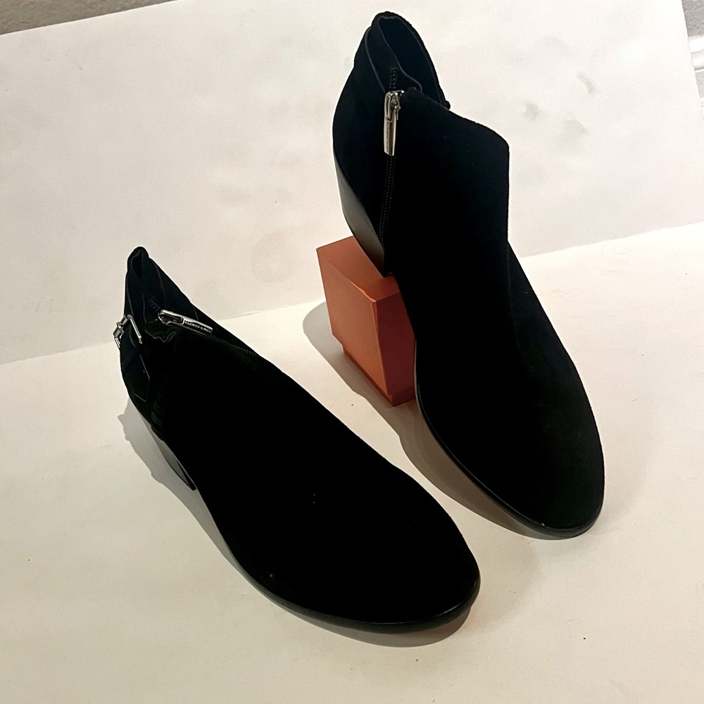 Vince camuto Leather or Suede Ankle Boots Size 10M